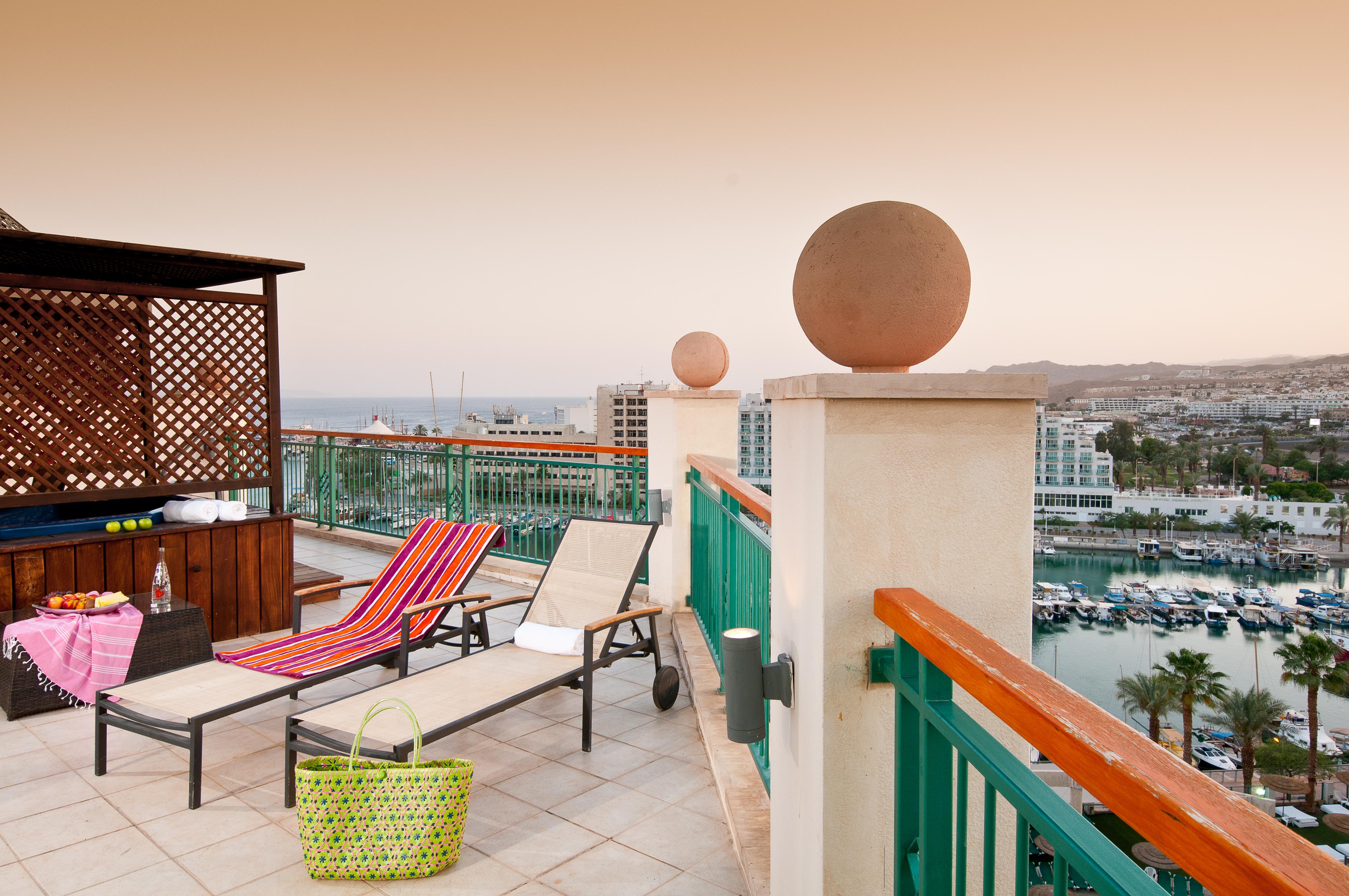 U Magic Palace Eilat Exterior foto View from the rooftop