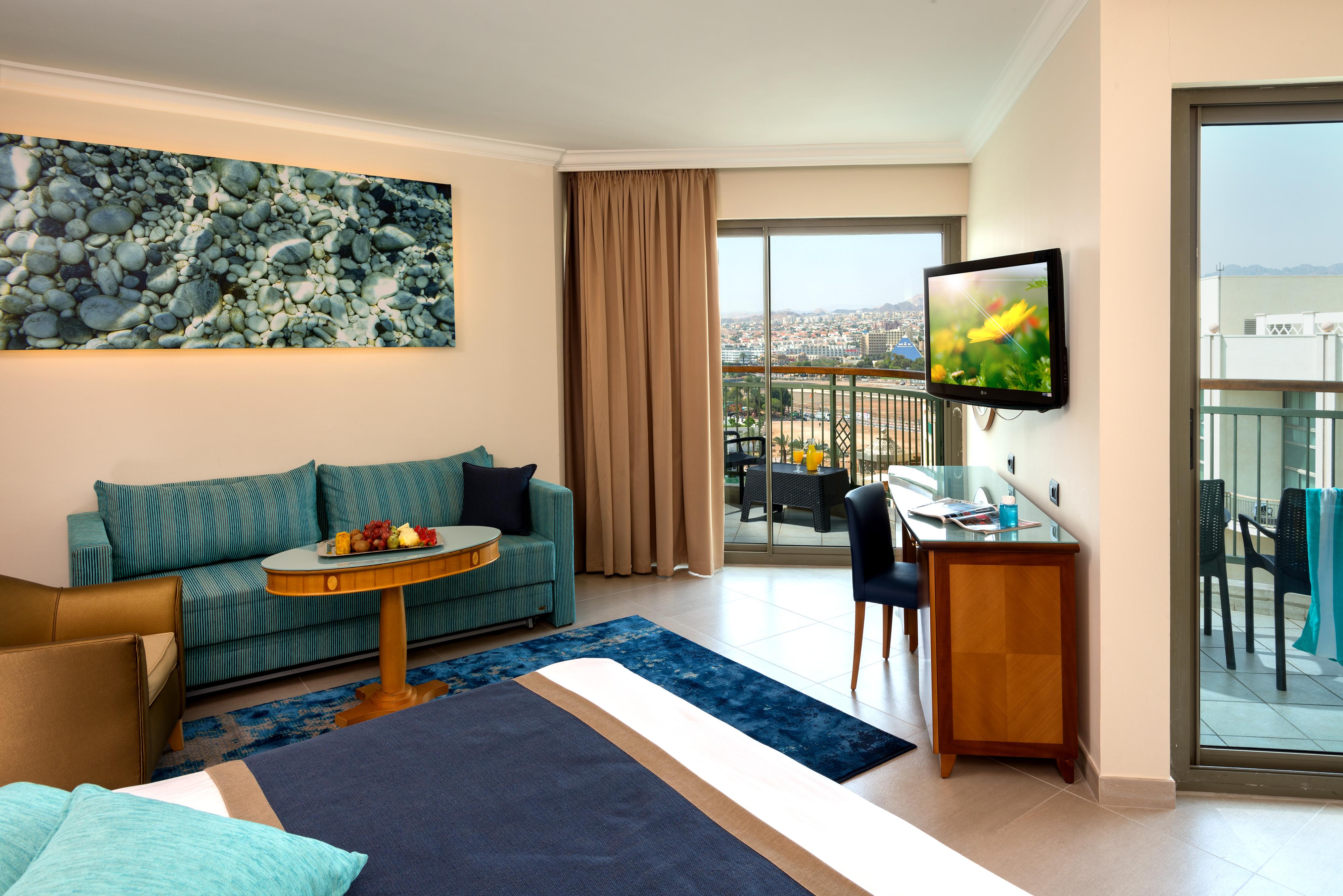 U Magic Palace Eilat Exterior foto A room at the Leonardo Hotel, Tel Aviv