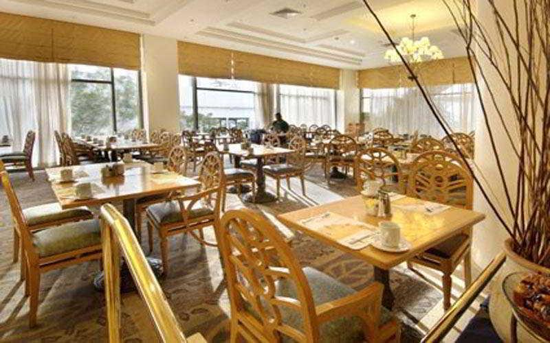 U Magic Palace Eilat Exterior foto The restaurant at the hotel